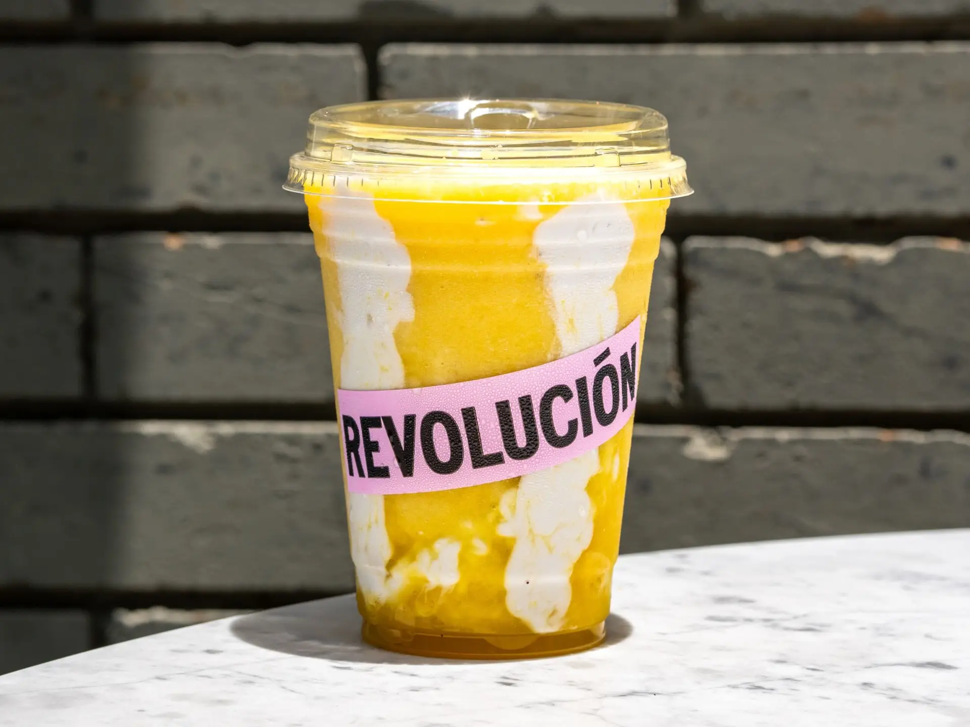 Sunset Blend Orange juice, pure Grade A maple syrup, mango, avocado, coconut milk, cauliflower, banana, vanilla, housemade orange glaze, organic coconut cream Tastes like a creamsicle with a hint of orange (Gluten-free and Vegan)