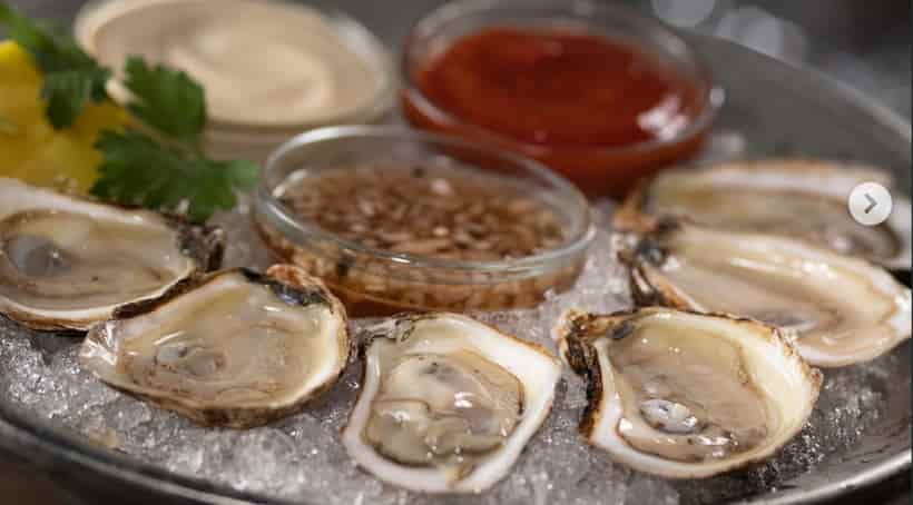 EAST COAST OYSTERS - On Ice With Cocktail and Mignonette Sauces